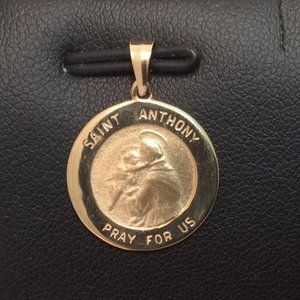14k Real Yellow GOLD MEDALLION SAINT ANTHONY PRAY FOR US charm 2.4gr